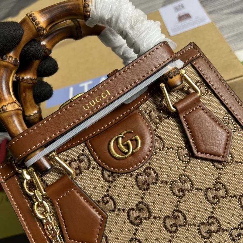 Gvc*1 tote bags
